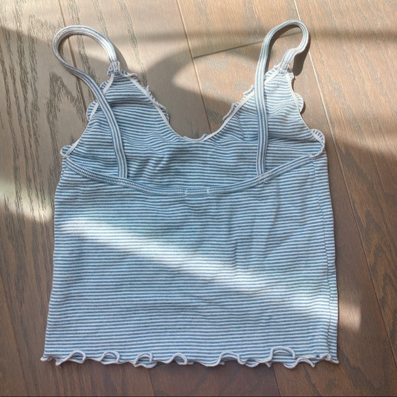 brandy melville nicolette ruffle tank - Picture 2 of 3